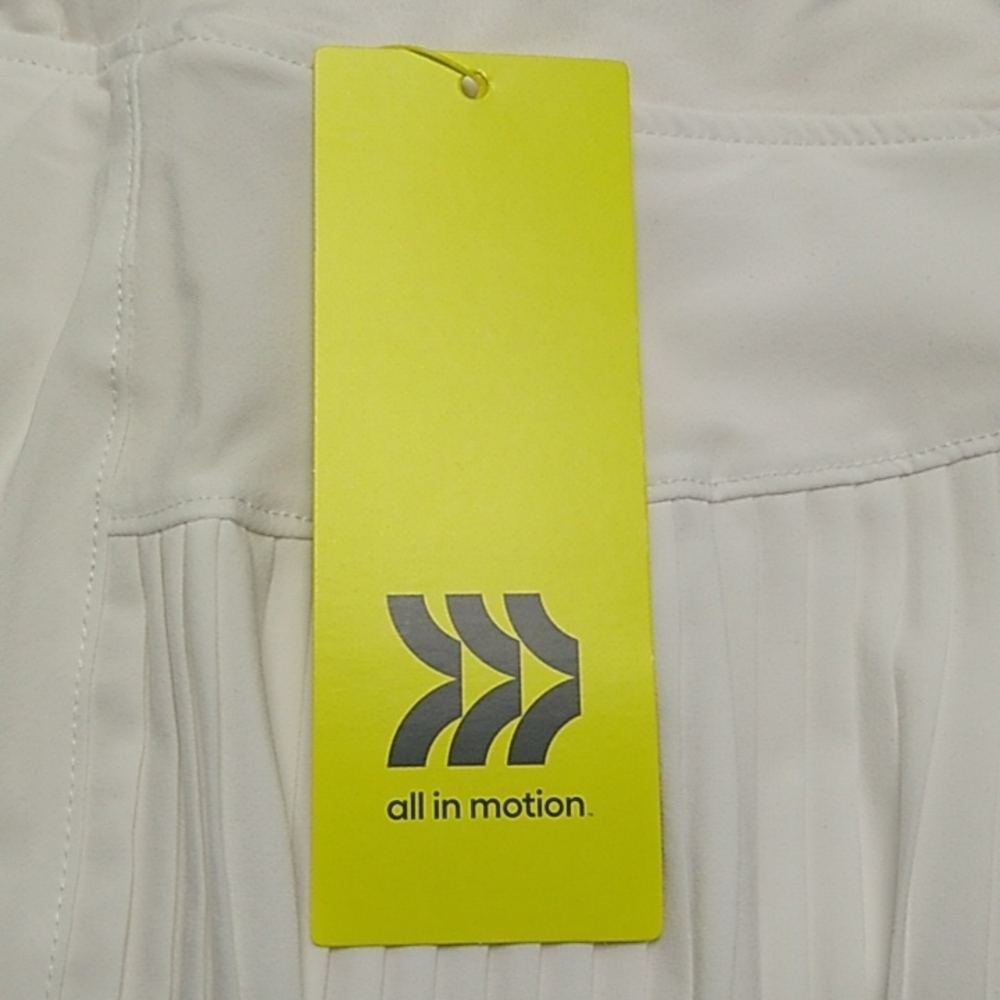 NWT Women's Pleated Skorts All in Motion - Size XXL - Picture 7 of 8